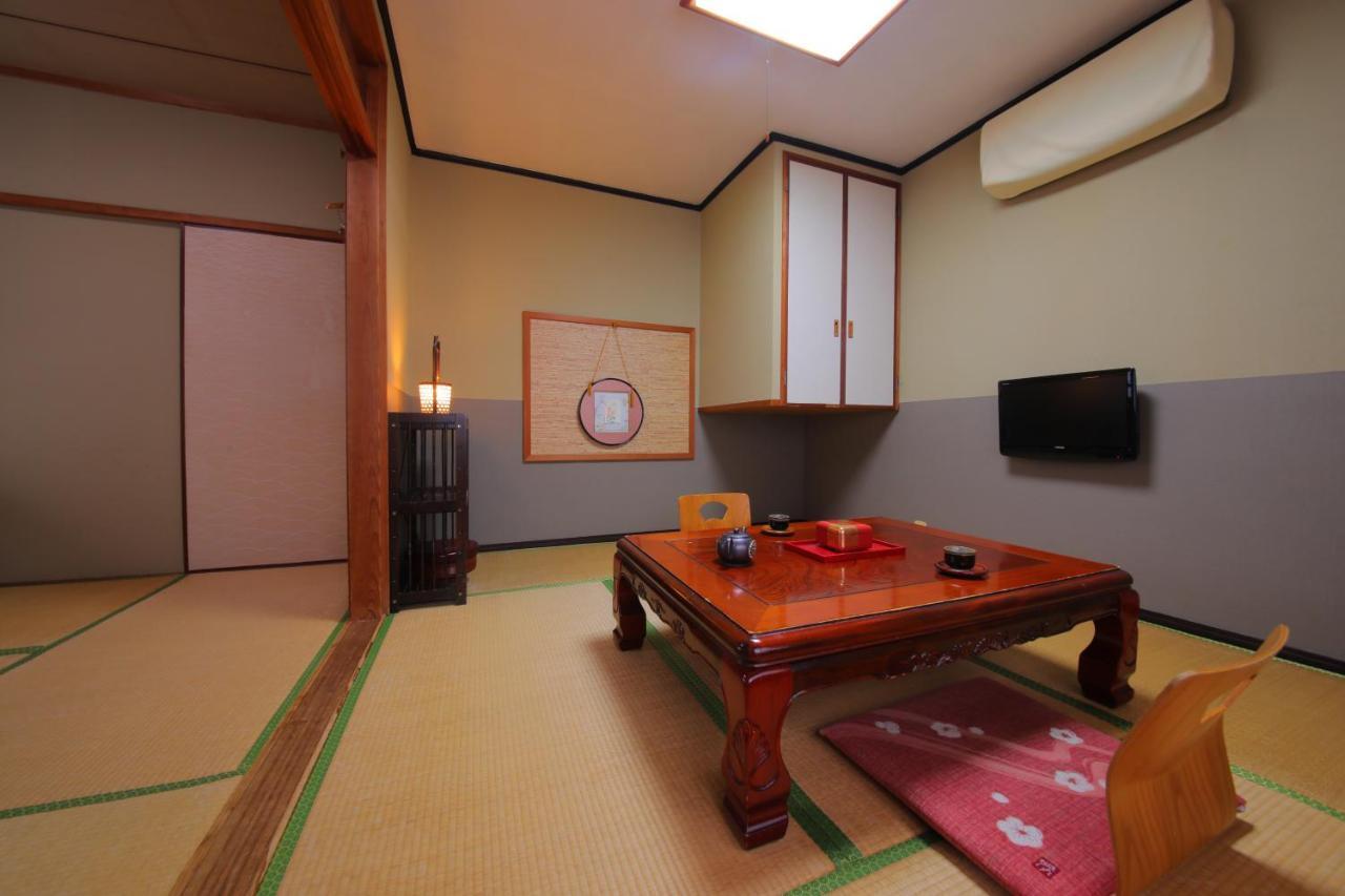 Sakura Sakura Onsen Hotel Kirishima Buitenkant foto